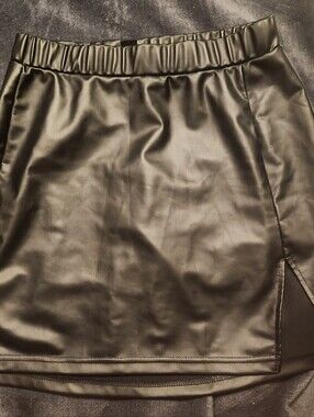 Shien faux leather skirt medium